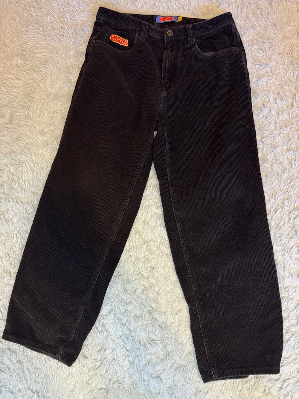 Empyre Men's Black Relaxed Corduroy Jeans with Red Patch size 30.